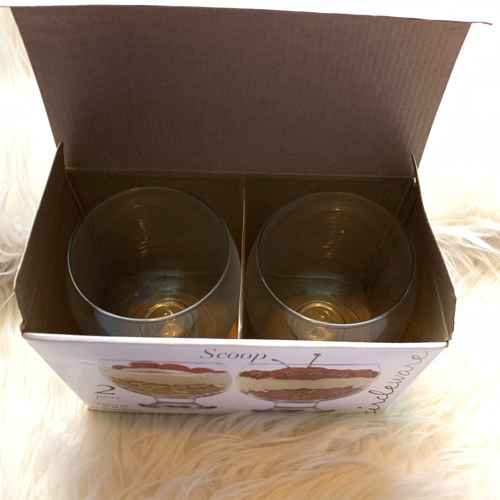 2 pc. Circle ware scoop ice cream or dessert set. - Picture 3 of 8